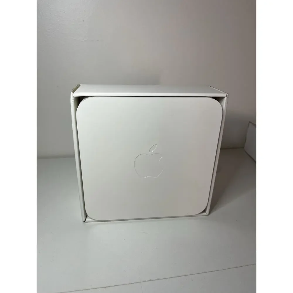 Apple A1354 AirPort Extreme 3Port Gigabit Base Station MC340LL/A Open Box Unused